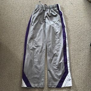 Boys Nike athletic pants size M